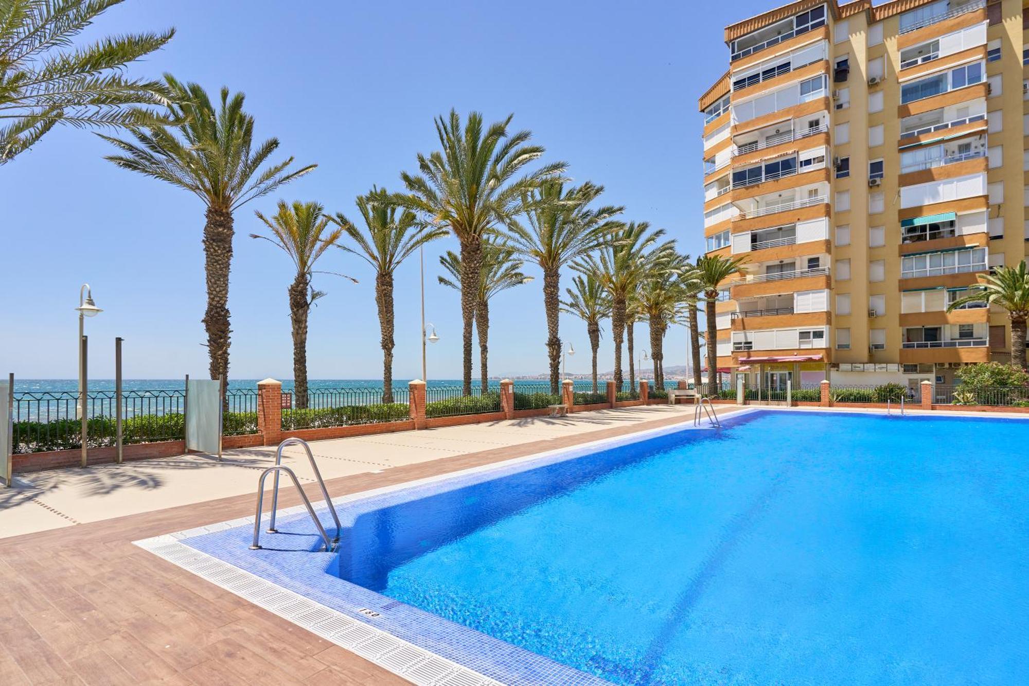Apartamento primera linea playa Algarrobo Costa Exterior foto